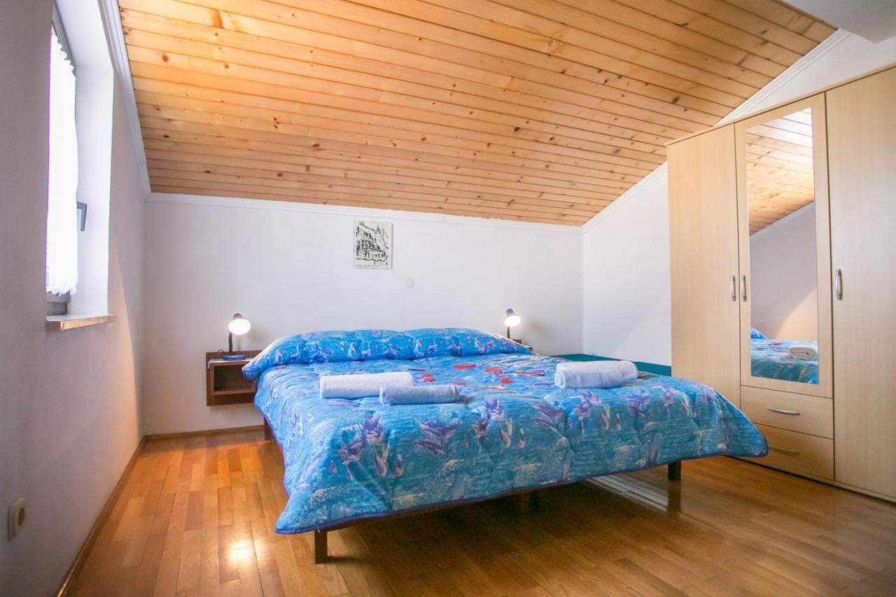 Apartment House Matosevic 波雷奇 外观 照片