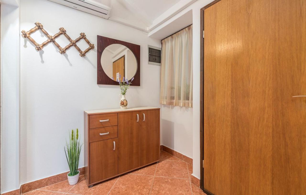 Apartment House Matosevic 波雷奇 外观 照片